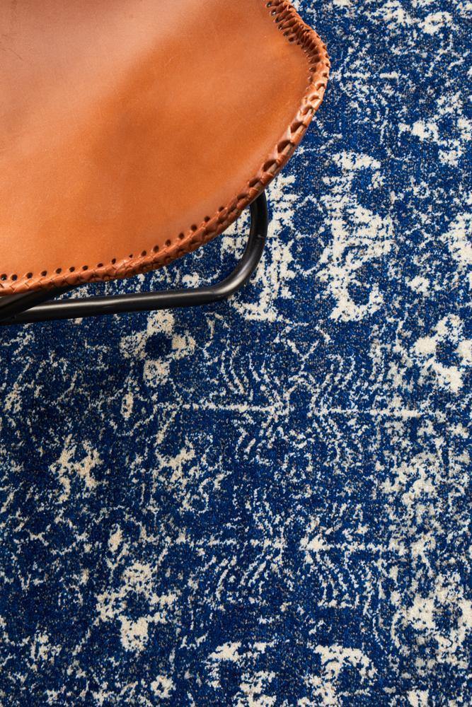 Evoke Oasis Navy Transitional Round Rug - Cozy Rugs Australia