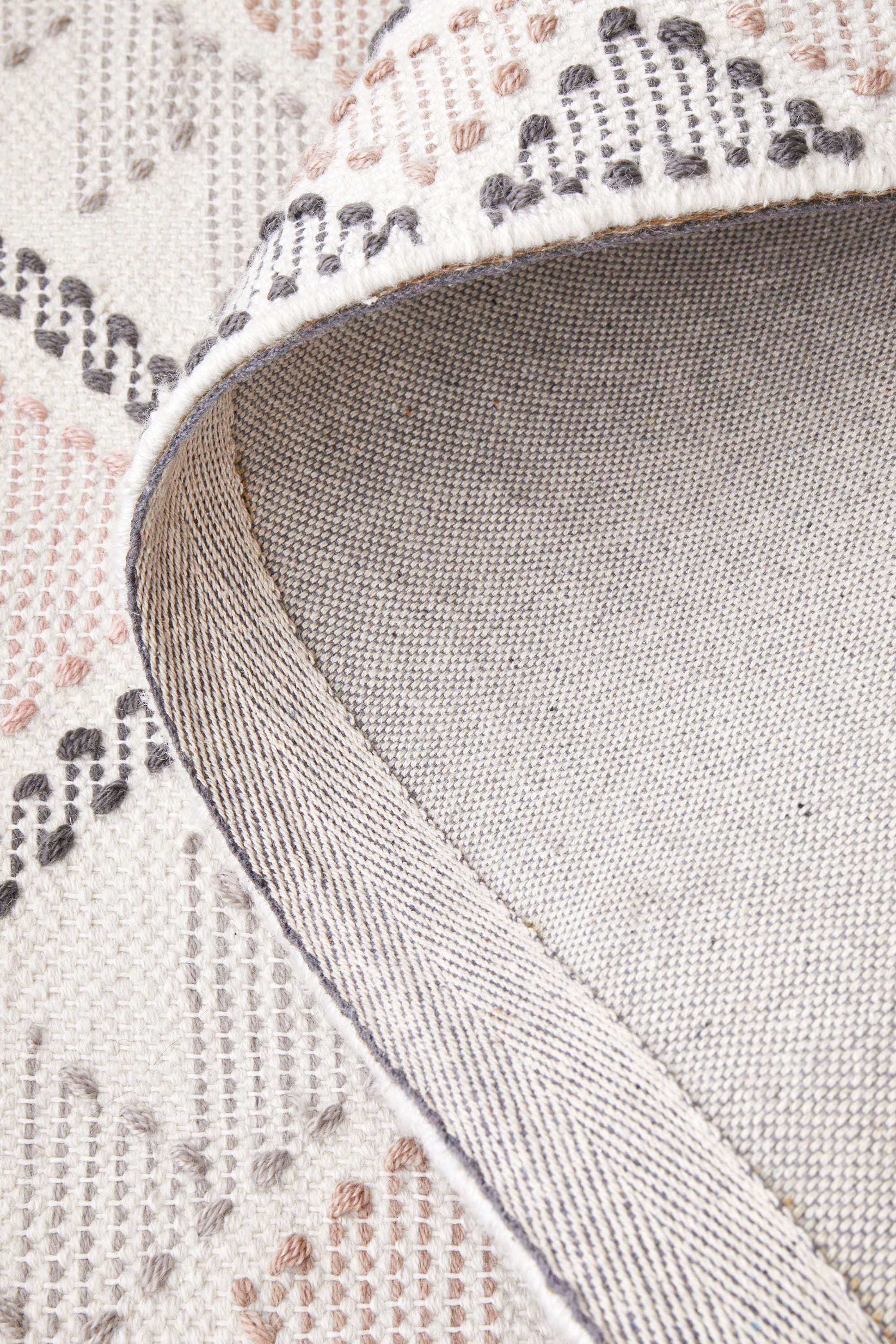 Hudson Flat woven easy to clean Multi