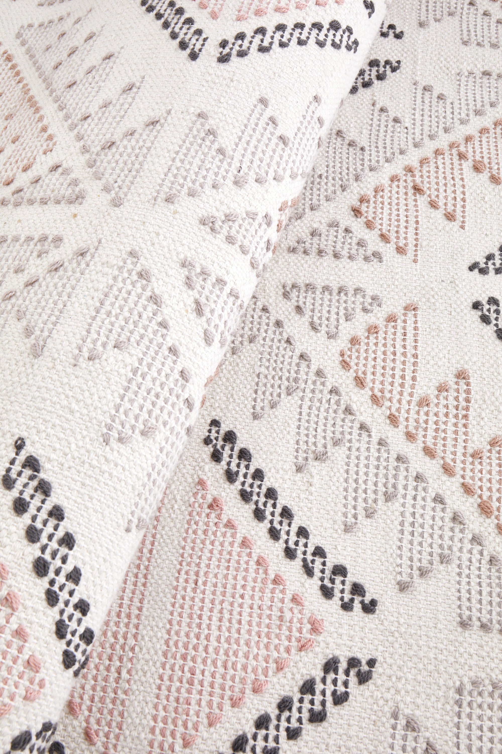 Hudson Flat woven easy to clean Multi