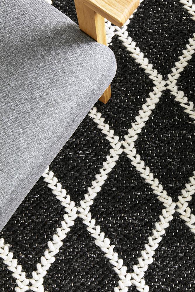 Huxley Black Rug - Cozy Rugs Australia