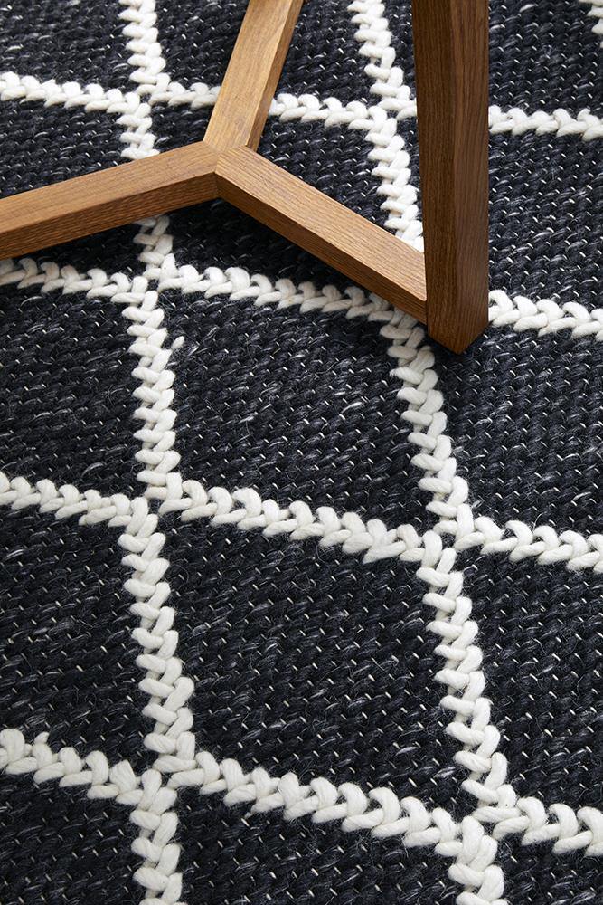 Huxley Black Rug - Cozy Rugs Australia