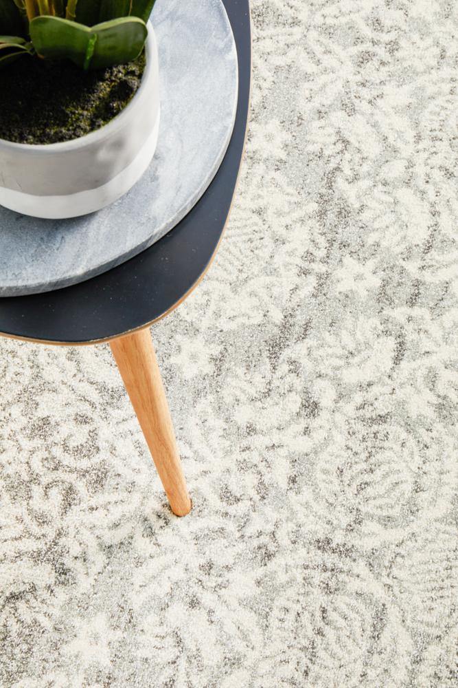 Mirage Gwyneth Stunning Transitional Silver Rug - Cozy Rugs Australia