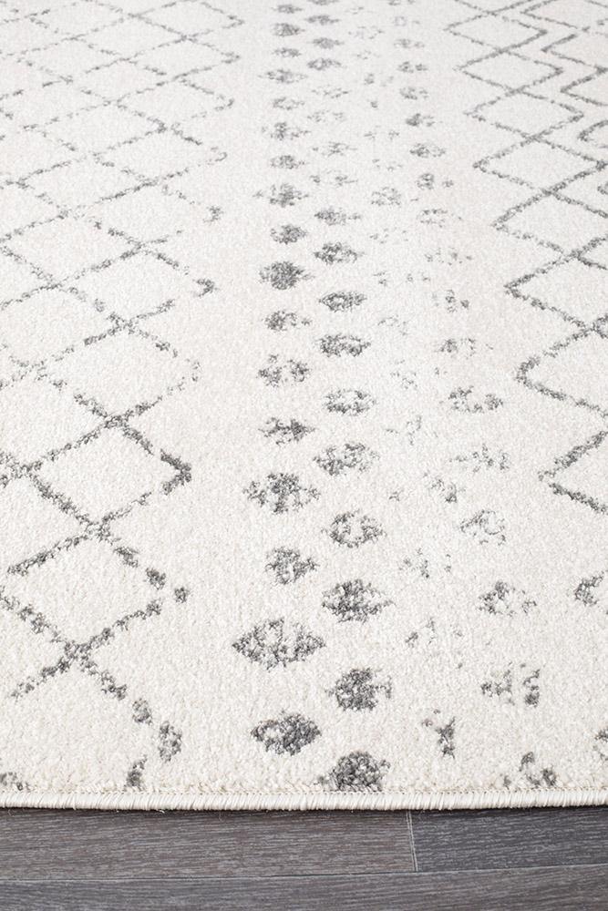 Oasis Selma White Grey Tribal Rug - Cozy Rugs Australia