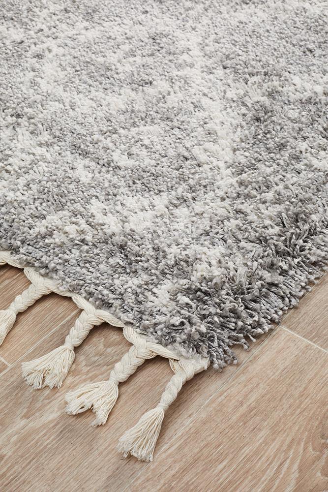Saffron 33 Silver Runner Rug - Cozy Rugs Australia