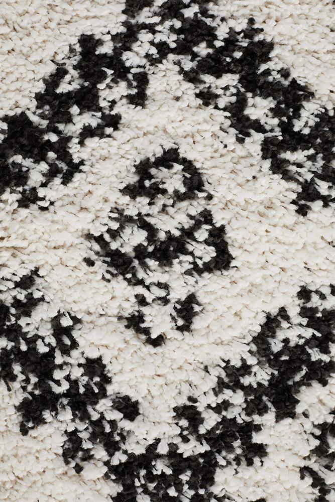 Saffron 33 White Runner Rug - Cozy Rugs Australia