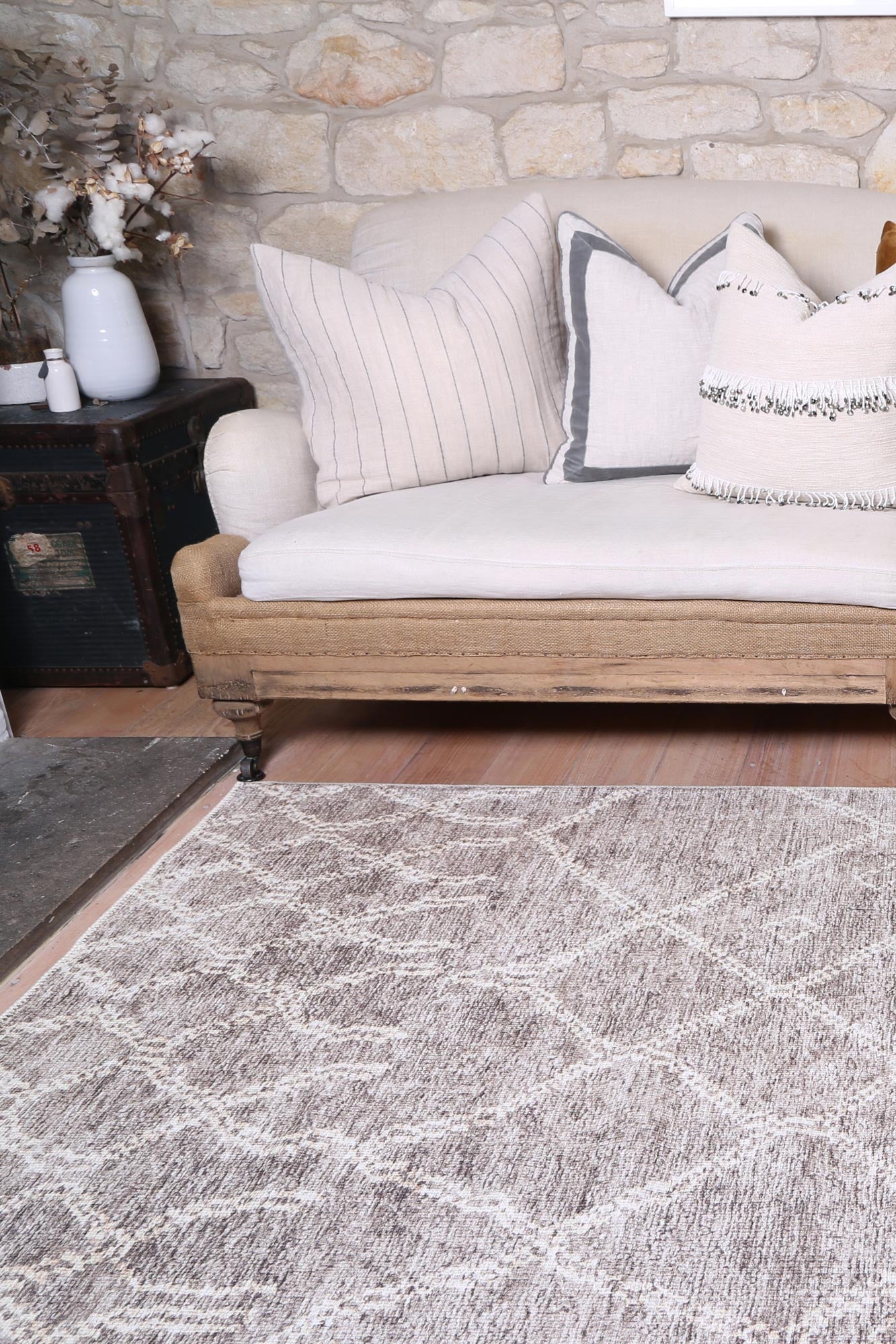 Nordic Nahla Beige Rug view