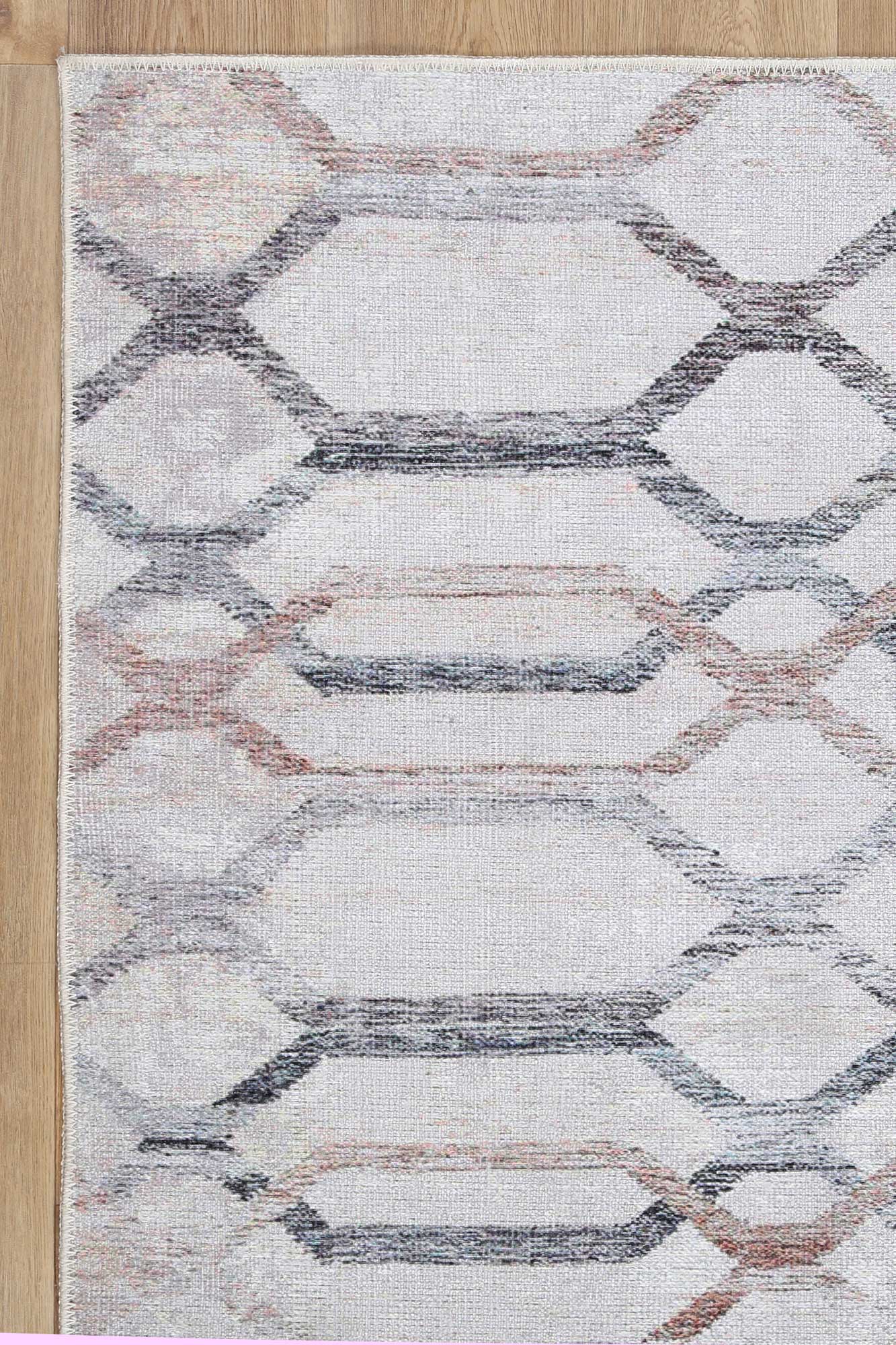 Maxine Lattice Pastel Rug Full Lenght