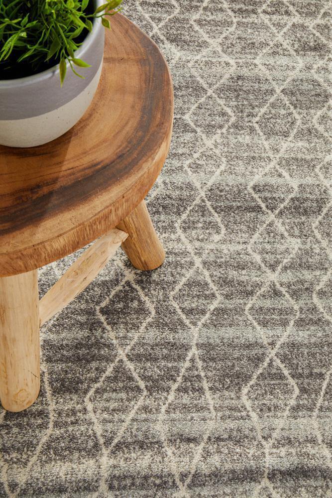 Evoke Remy Silver Transitional Runner Rug - Cozy Rugs Australia