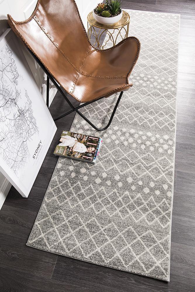 Oasis Selma Silver Tribal Runner Rug - Cozy Rugs Australia