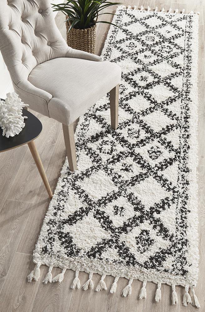 Saffron 33 White Runner Rug - Cozy Rugs Australia